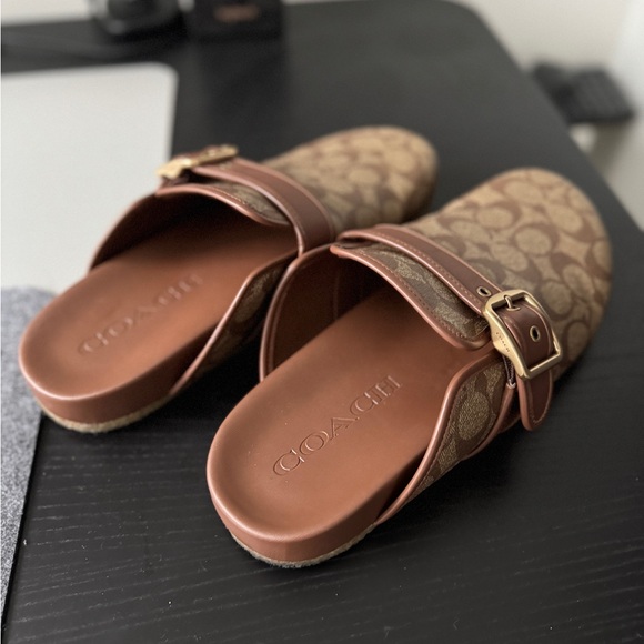 Coach Benjamin Clog Sandal in Signature Canvas - Picture 2 of 4